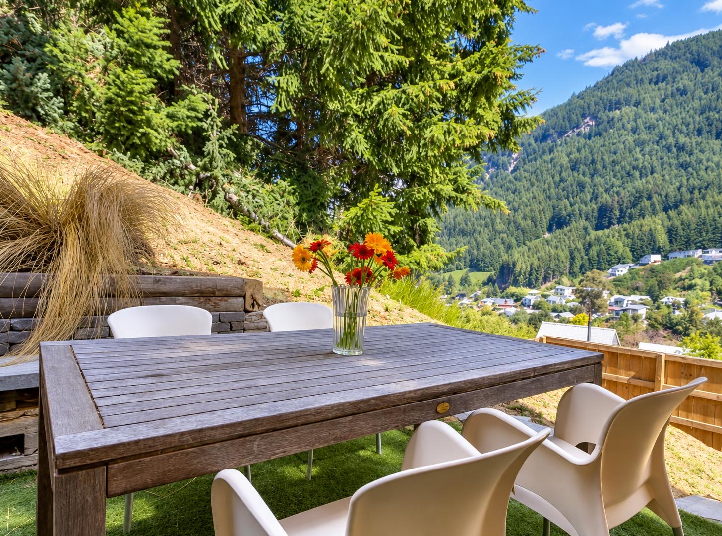 Alpine Retreat, Queenstown, New Zealand